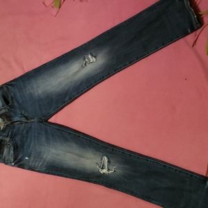 American Eagle 28x32 Next Level Fit Blue Jeans with Distressed Knees Boys/Men